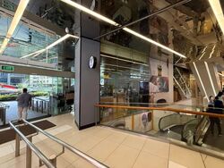 100 Am (D2), Retail #588071791